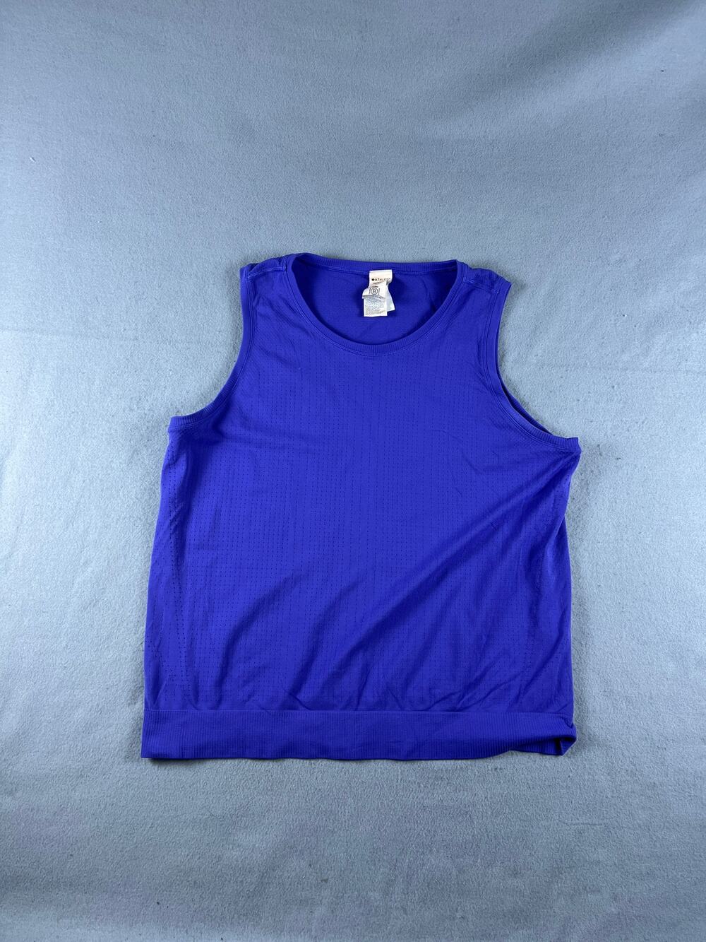 Athleta Tank Top Women XL Purple Sleeveless Perforated Athletic Workout Training